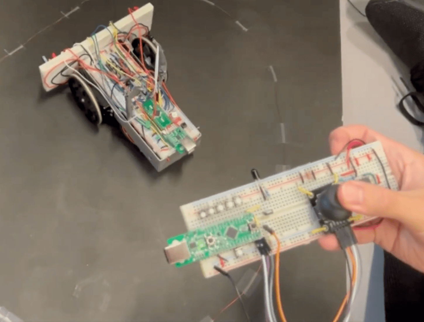 Driving the robot manually with the IR remote